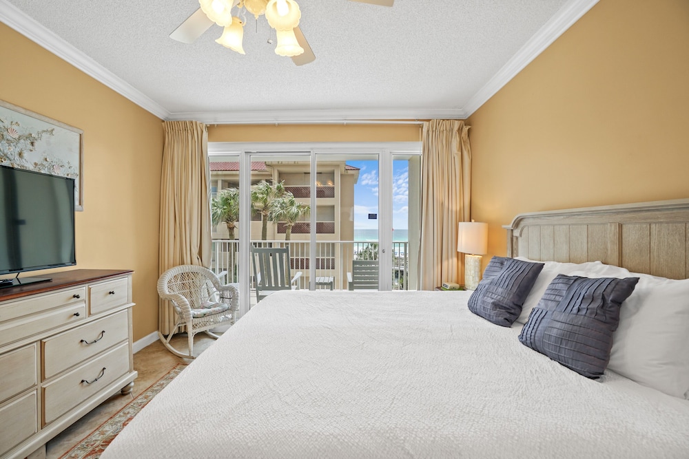 Tides at Top'sl Beach Resort by Panhandle Getaways - photo 2