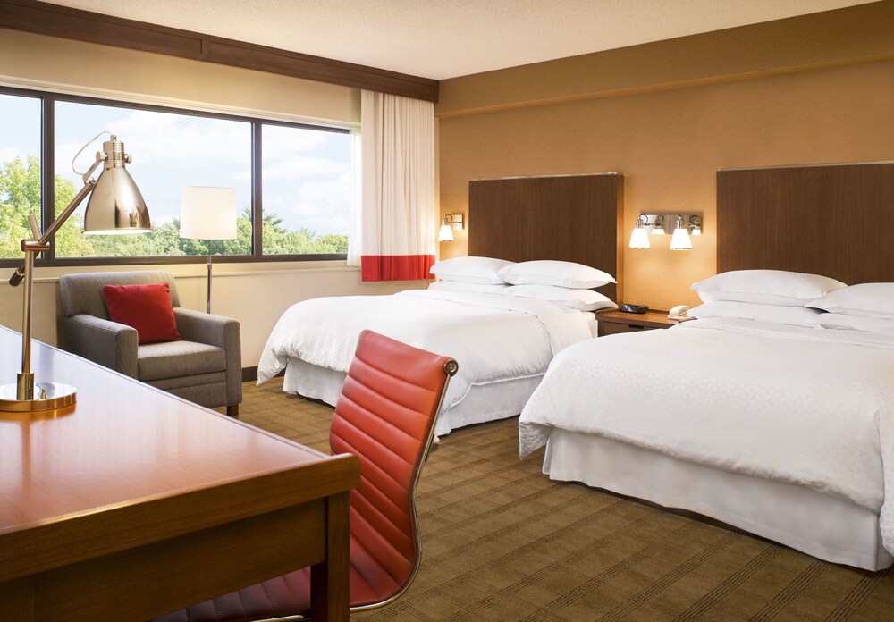 The Crossroads Hotel Newburgh Ascend Hotel — hotel in Newburgh
