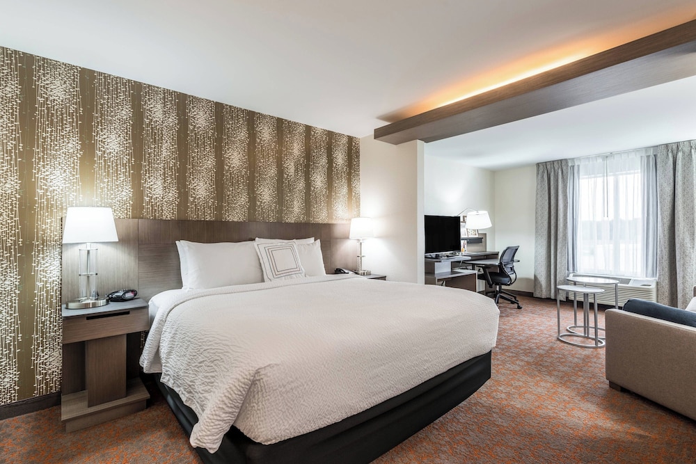 Fairfield Inn & Suites by Marriott St. Joseph Stevensville - photo 6