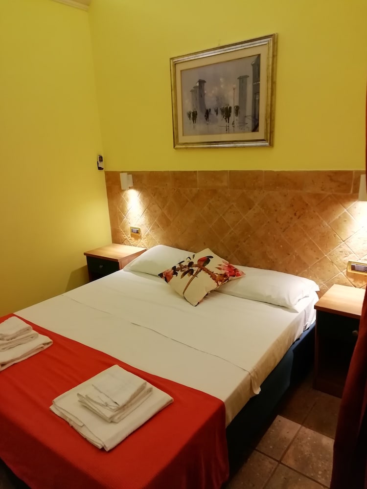 Anakin Stargate Hotel - last minute hotel in Rome