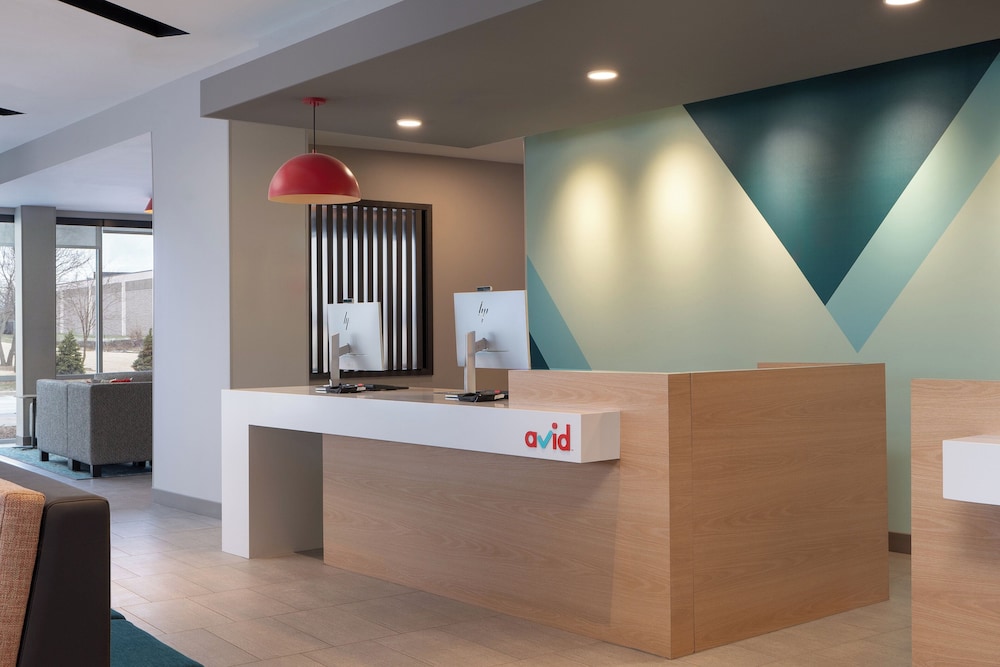 avid hotel Oak Creek by IHG - photo 52