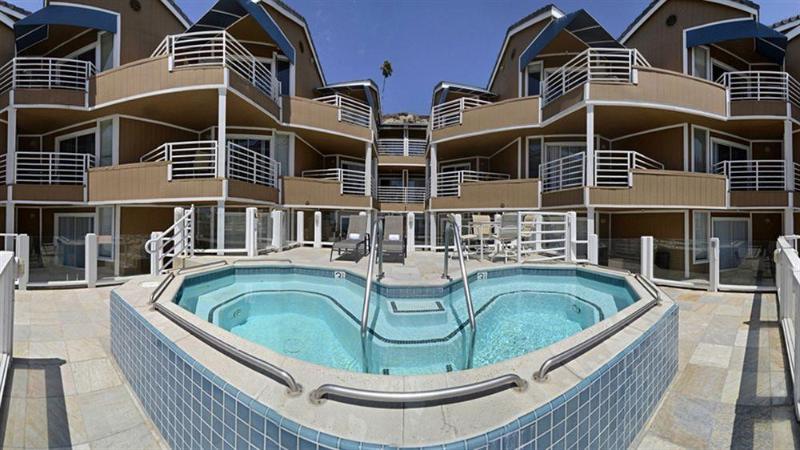The Beachfront Inn & Suites At Dana Point - photo 3