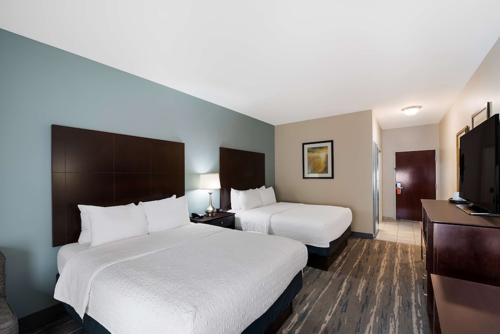 Hampton Inn Marshall - photo 9