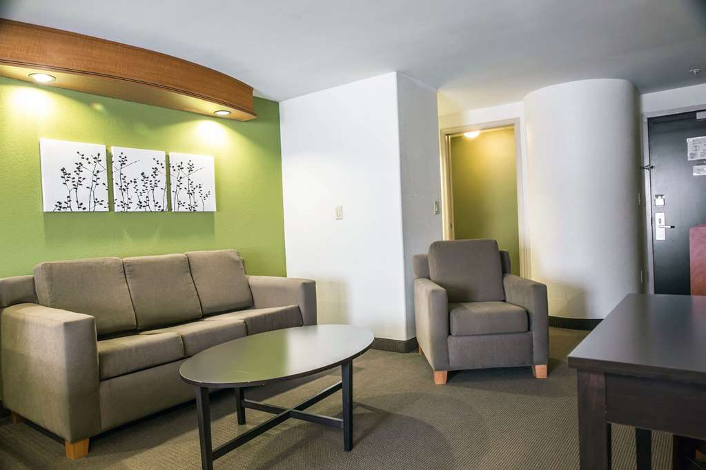 Sleep Inn & Suites Emmitsburg - photo 21