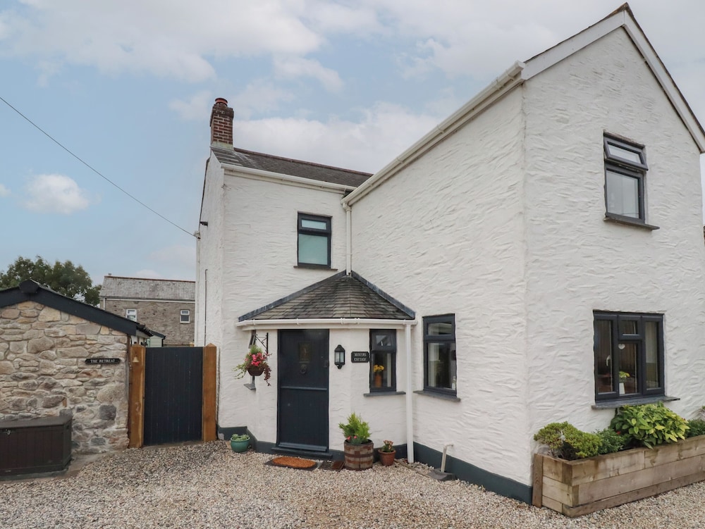 Miners cottage — 4-Star Luxury Hotel in St Austell, United Kingdom