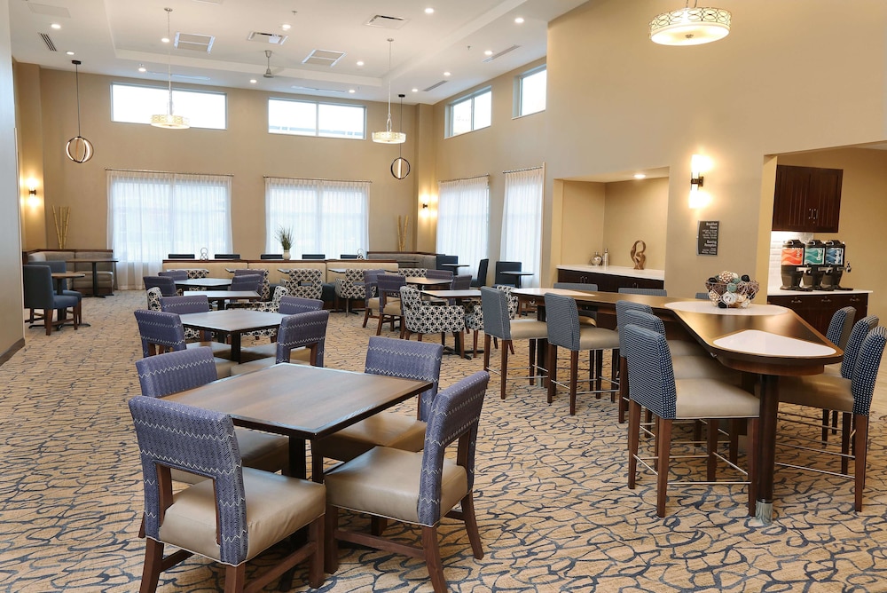Homewood Suites by Hilton West Fargo Sanford Medical Center - photo 2