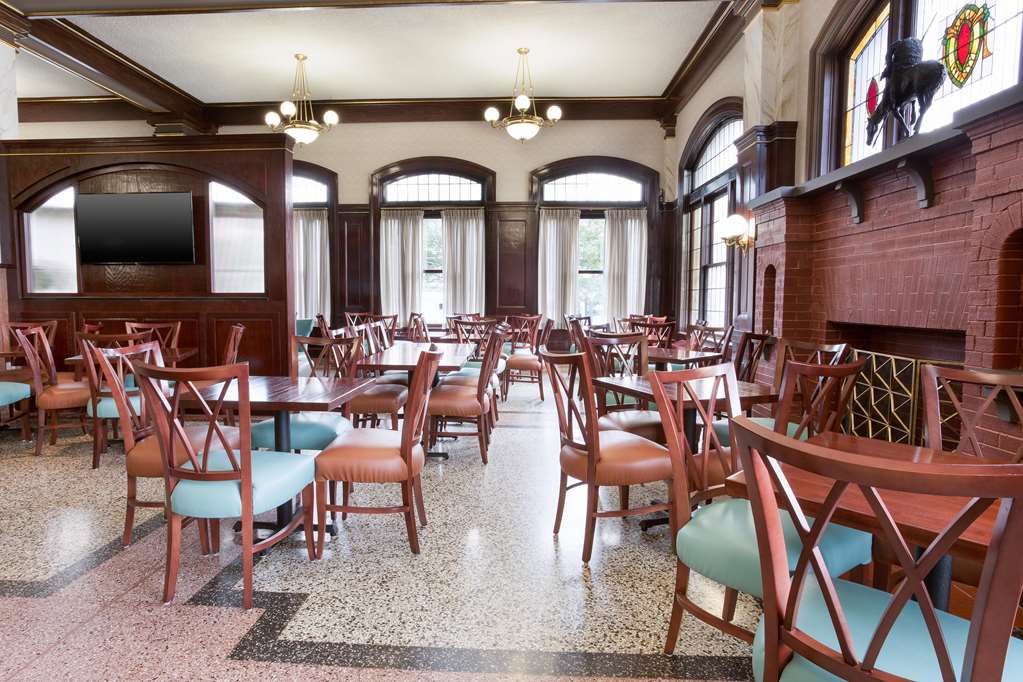 Drury Inn & Suites St. Louis Union Station - photo 8