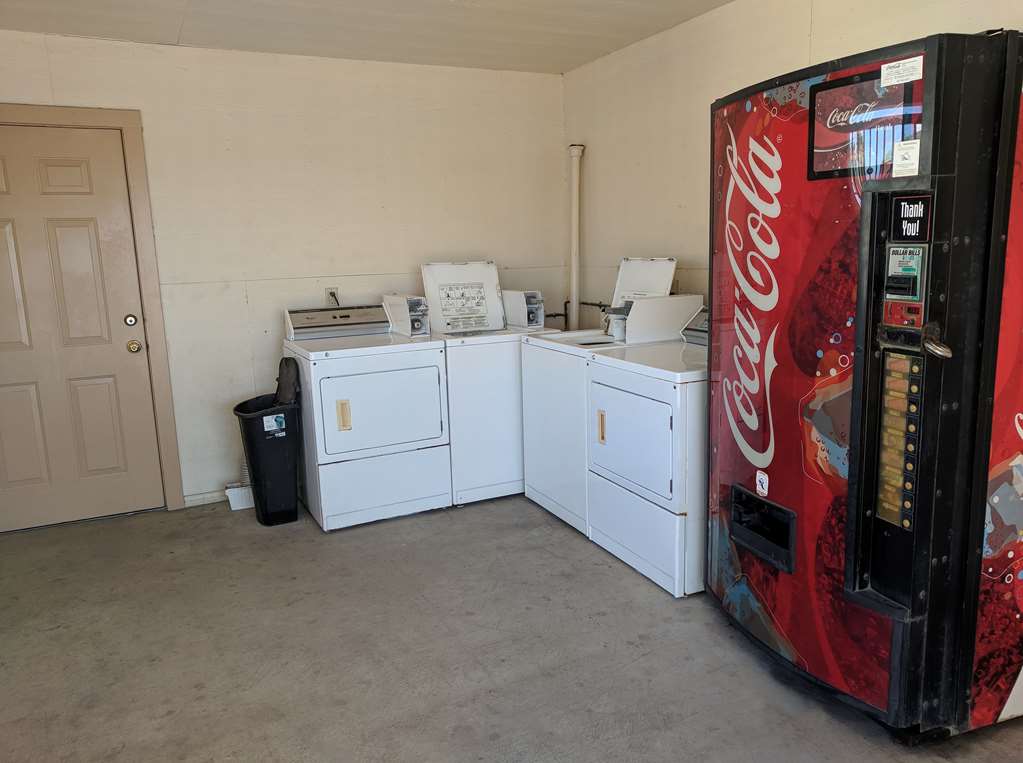 Americas Best Value Inn Brownsville - photo 29