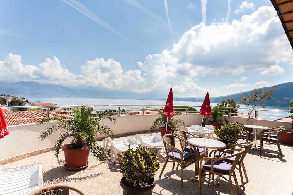 Garni Hotel Milica — 4-Star Luxury Hotel in Herceg-Novi, Montenegro