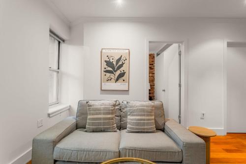 East Village Escape with 3BD 2BA near Tompkins Square Park - photo 6
