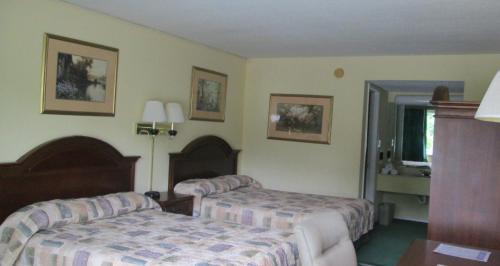 Regency Inn Fayetteville Fort Bragg - photo 2