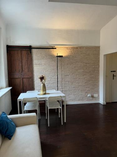 Maison Leone Apartment — 4-Star Luxury Hotel in Ravenna, Italy