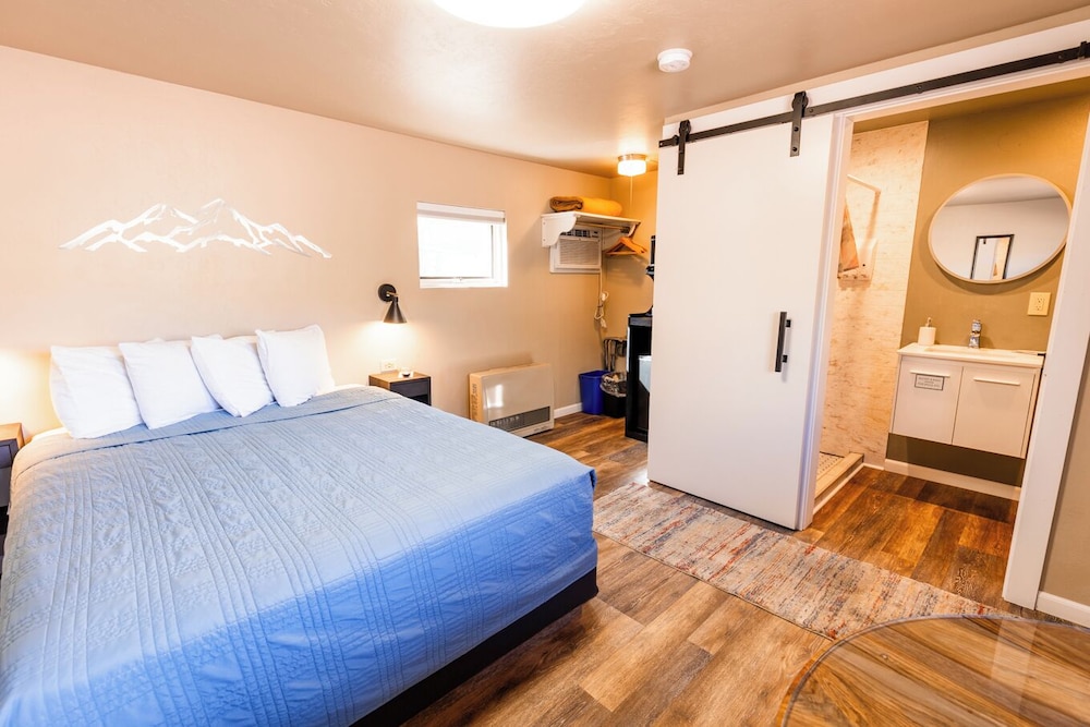 Woodland Motel - photo 40