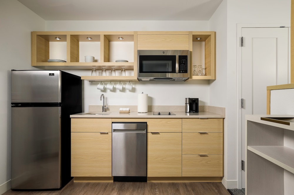 Towneplace Suites By Marriott Cincinnati Oakley - photo 6