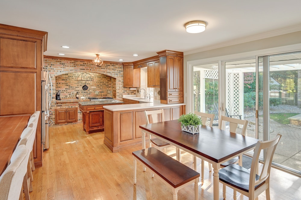 Pet Friendly: Private Pool & Home Theater — Buchanan — photo 4