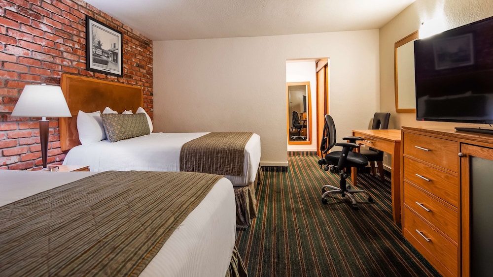 Best Western Pine Tree Motel - photo 7