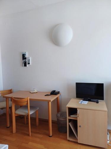Centrum Mariapoli - carbon neutral hotel in Prague