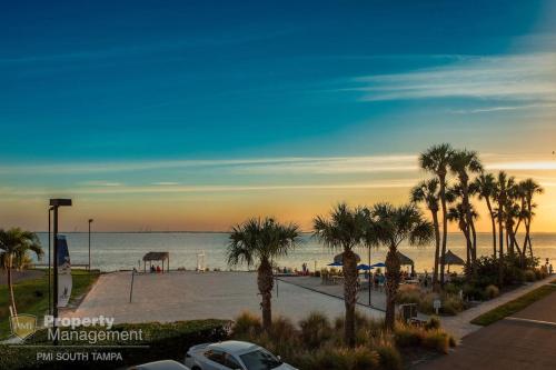 Manatee Point — 4-Star Luxury Hotel in Tampa, United States