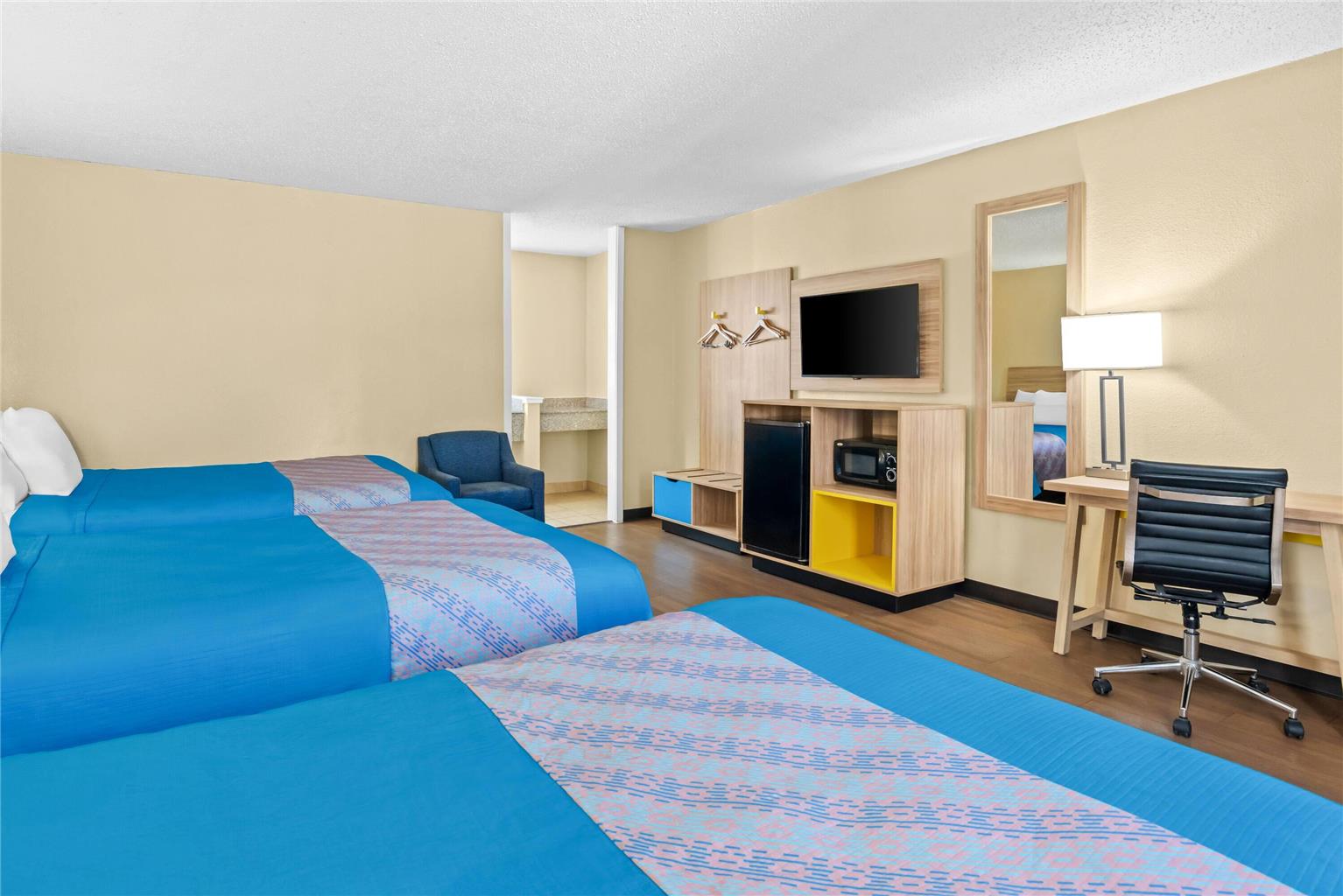 Days Inn by Wyndham Lafayette Near Lafayette Airport - photo 20