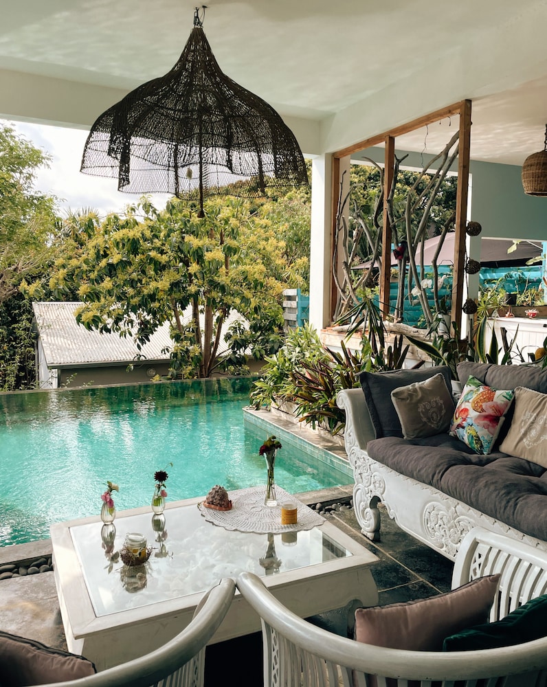Le Jardin De Ravintsara Adults Only — 4-Star Luxury Hotel in Saint-Pierre, Réunion