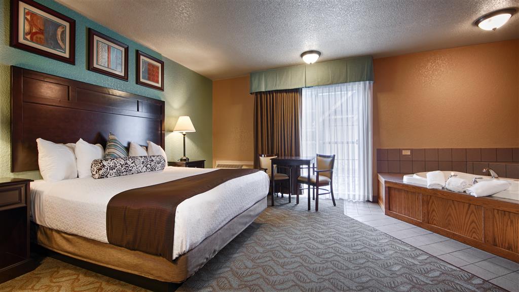 Best Western Plus Bayshore Inn - photo 20