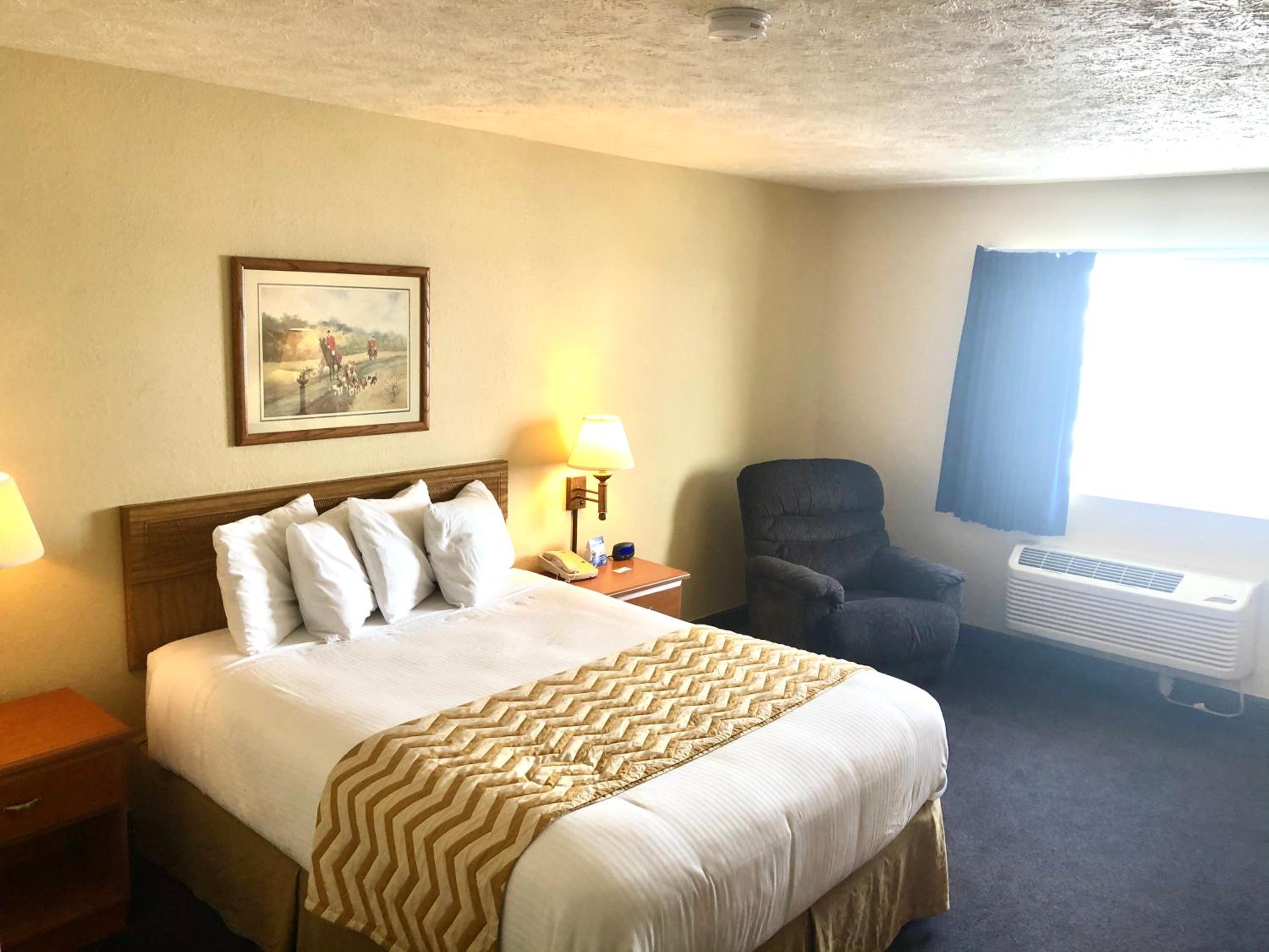 Travelodge by Wyndham Grand Island - photo 8