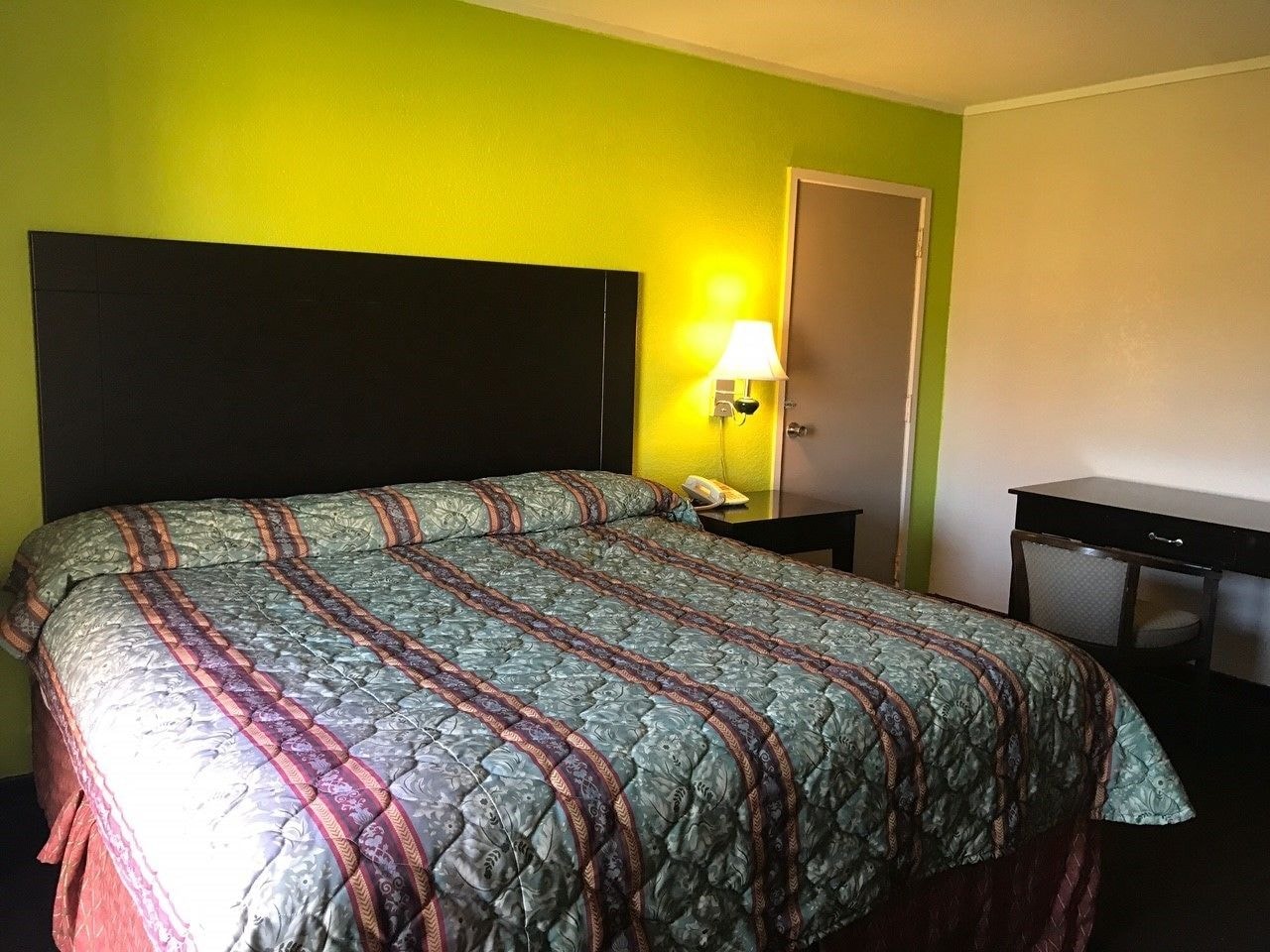 Woodville Inn - photo 5