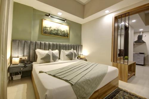 Saltstayz Premier Executive Serviced Apartment Golf Course Extension Road