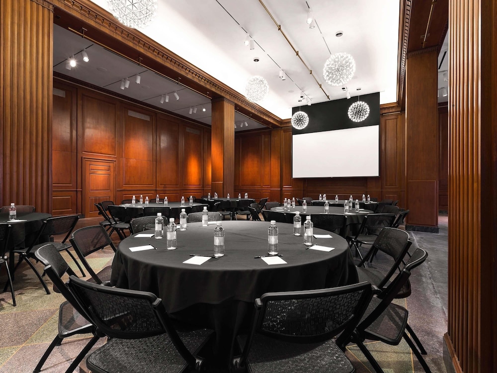 21c Museum Hotel Durham - photo 45