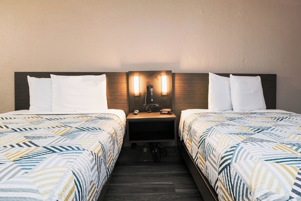 Motel 6 Baytown TX Garth Rd - photo 10