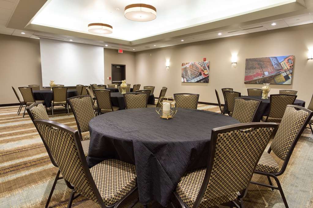 Drury Inn & Suites Louisville North - photo 20