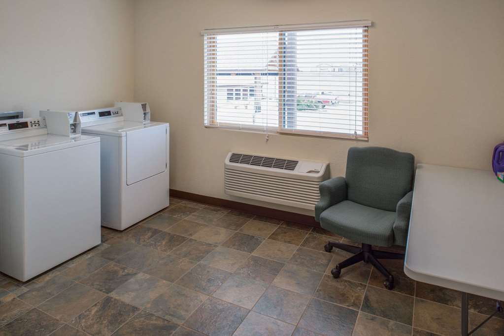 AmericInn by Wyndham Belle Fourche - photo 22