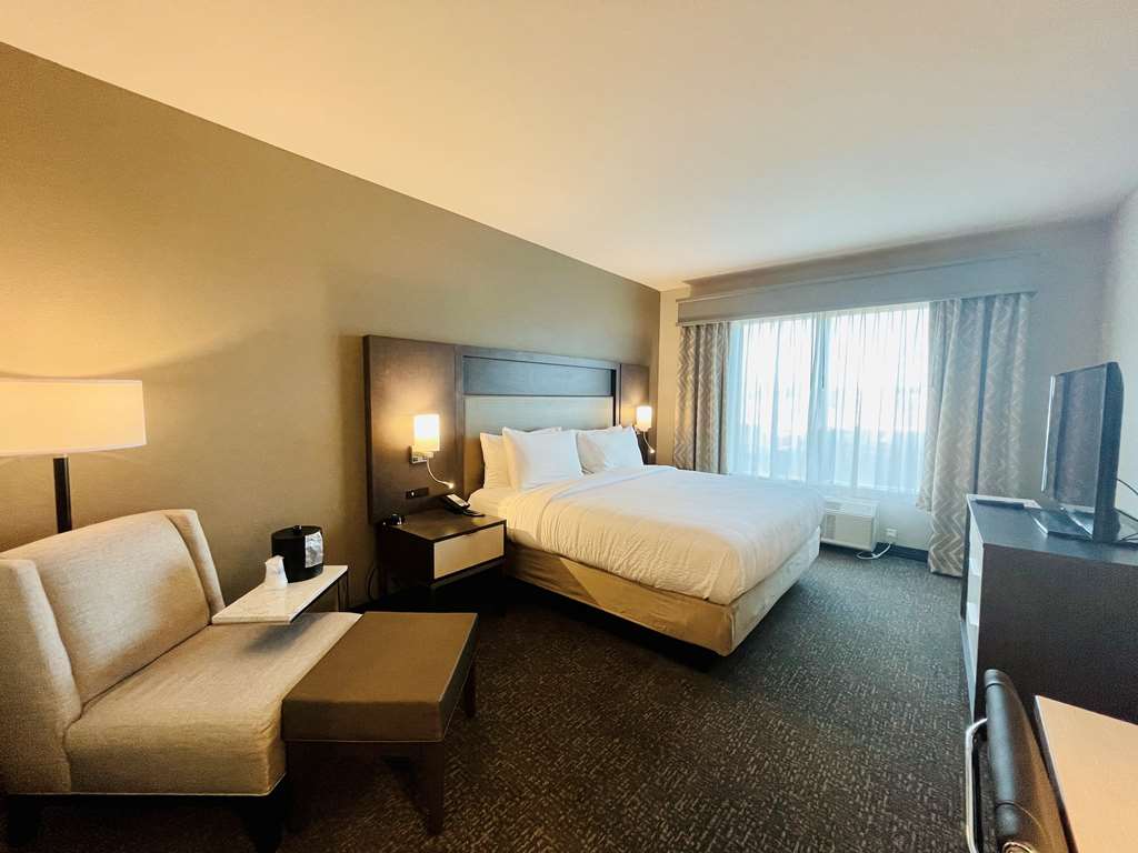 Best Western Plus Executive Residency Jackson Northeast - photo 13