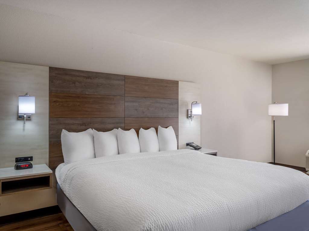 Days Inn by Wyndham Clemson - photo 15