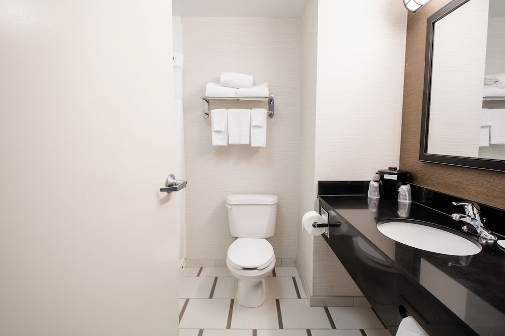 Fairfield Inn by Marriott Owensboro - photo 26