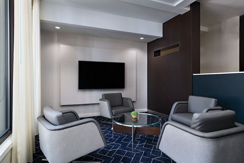 Courtyard by Marriott San Antonio Downtown Market Square - photo 3