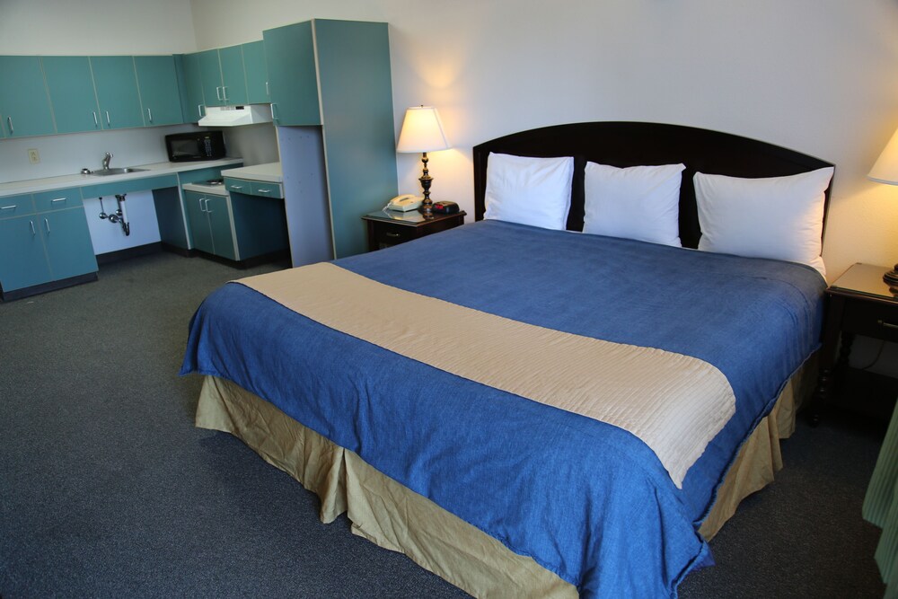 Idaho Inn - photo 15