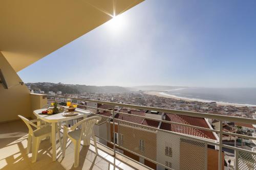 Comfort & Sea Apartment — 4-Star Luxury Hotel in Nazare, Portugal