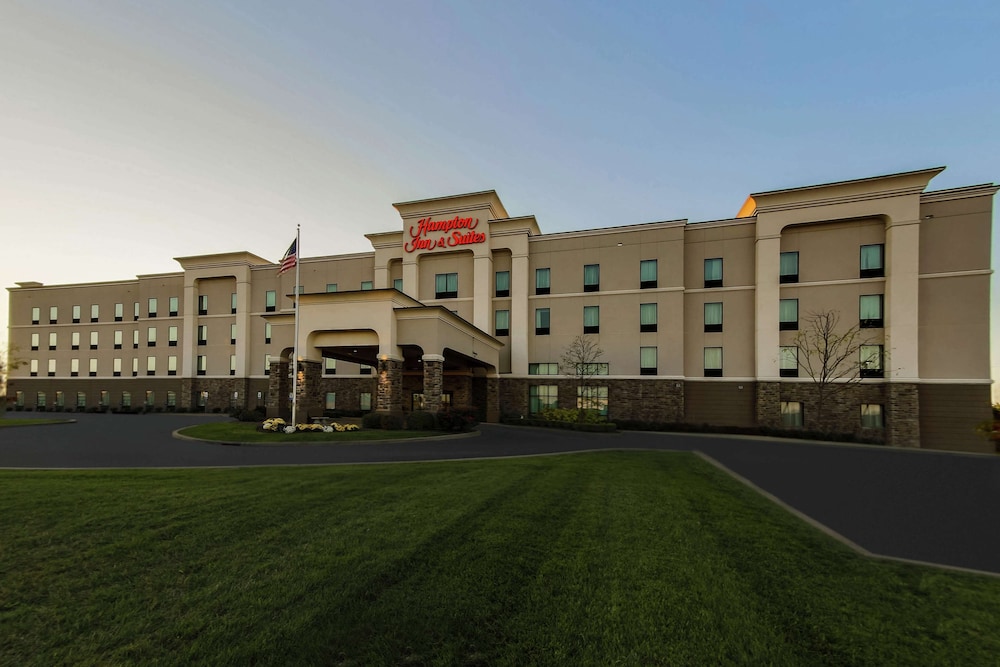 Hampton Inn & Suites Wheeling The Highlands - featured photo