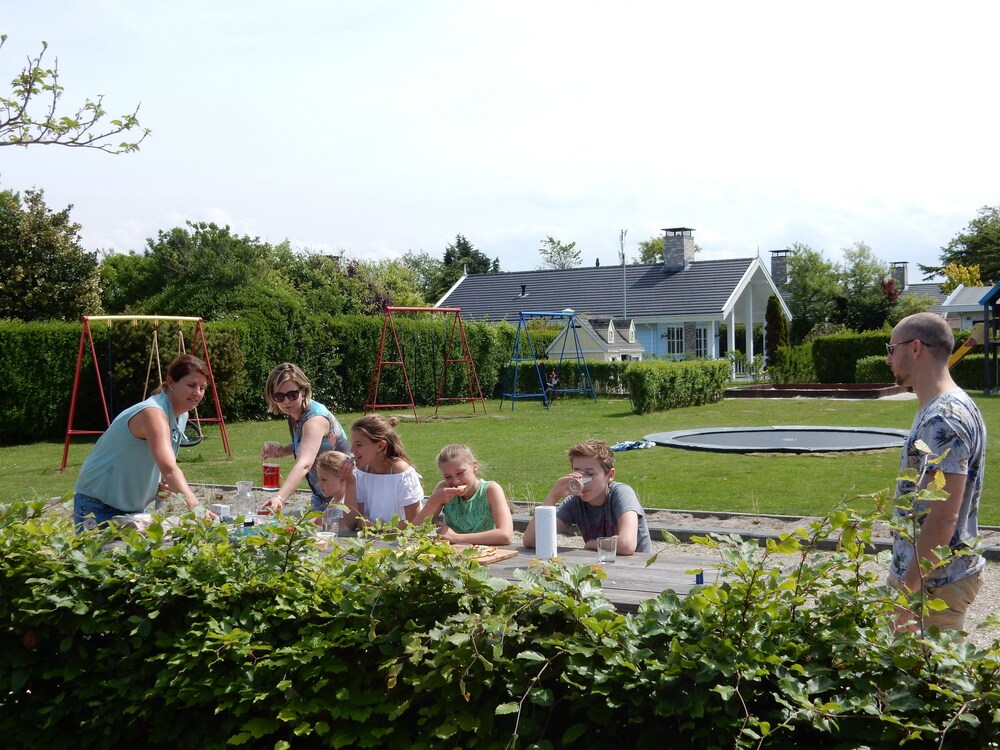 Bungalowpark De Gouden Spar — hotel in Noordwijk-Binnen