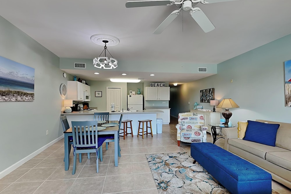 Beach Resort #202 - photo 2