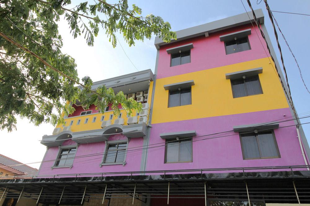 Airy Panakkukang Komplek Lili Blok A 15 Makassar in Makassar, Indonesia