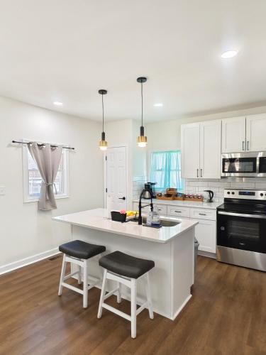 Everything within 1 mile in Durham, United States