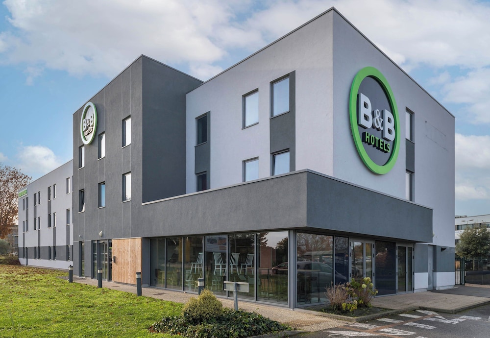 B&B Hotel Laval Ouest — hotel in Laval