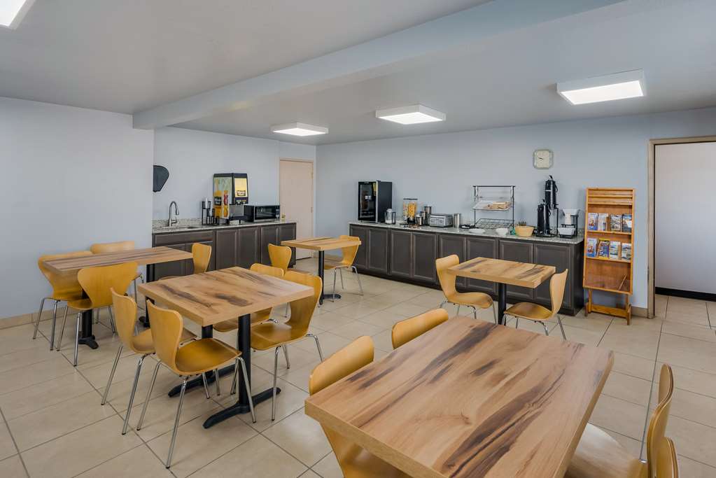 SureStay Hotel by Best Western Wells - photo 6