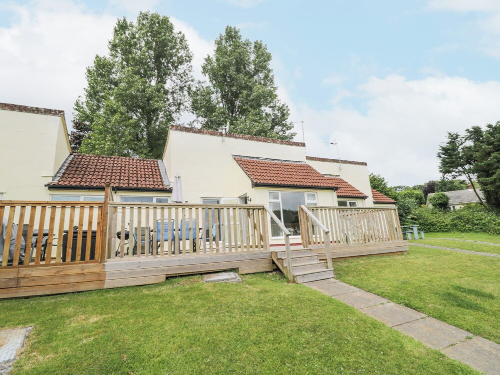 9 Manorcombe Bungalows — Callington