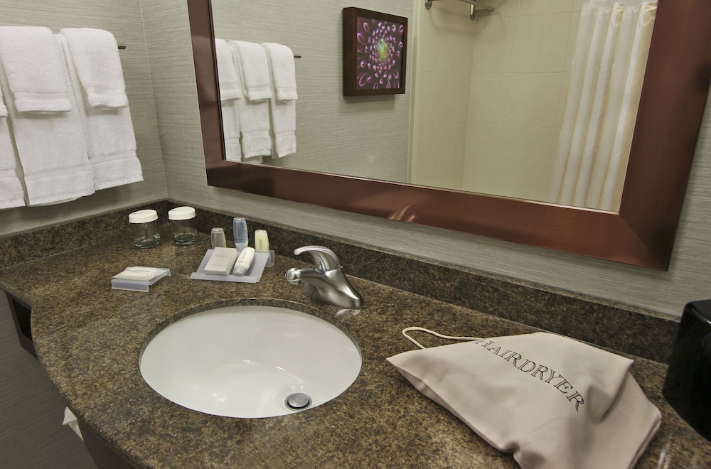 Hilton Garden Inn Covington - photo 31