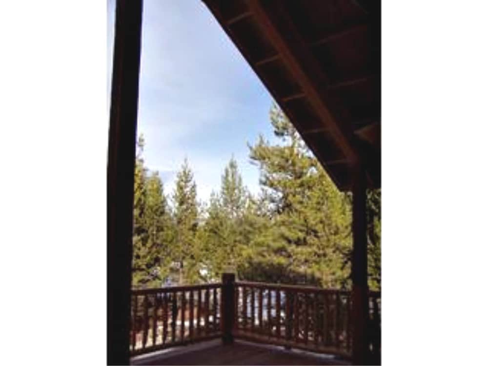 DiamondStone Guest Lodges - photo 58