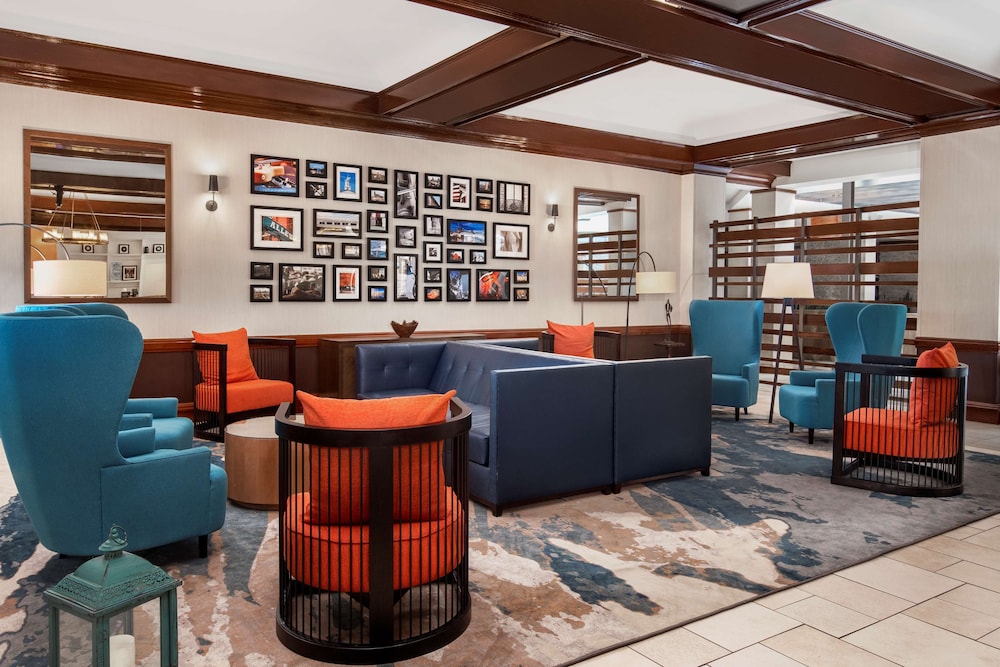 Embassy Suites by Hilton Nashville Airport - photo 6