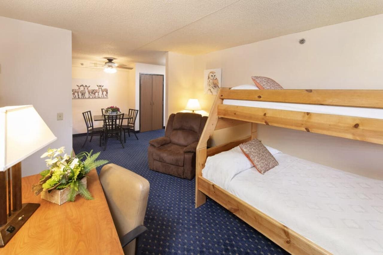 Hotel Glenwood Springs - photo 26